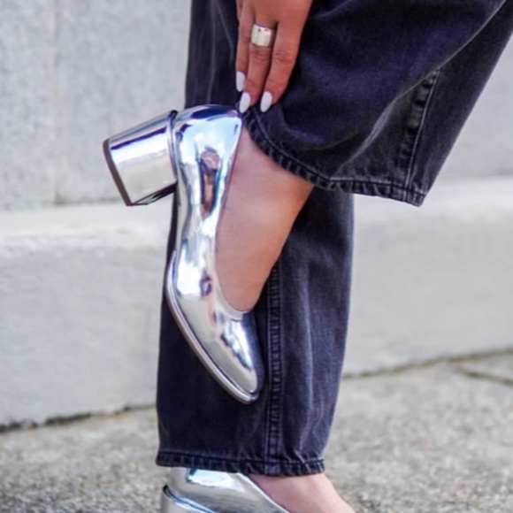 Aerosoles Alae Silver Mirror blicky heel pump NEW - Picture 1 of 13